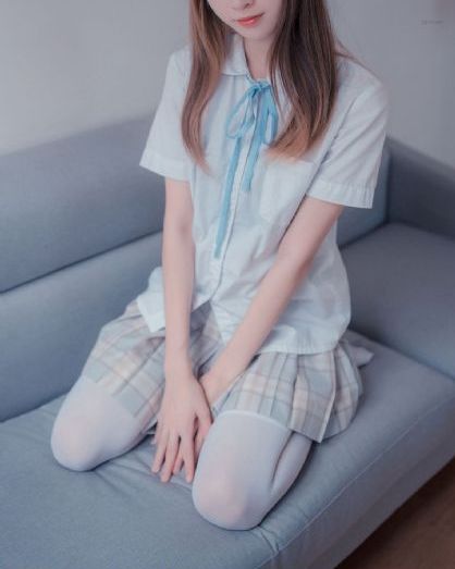 女教师在线看_BD英语免费观看电视剧