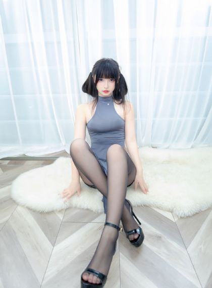 漂亮的保姆免费看_BD英语BD在线观看